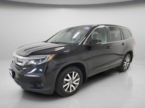 Crystal Black Pearl 2019 Honda Pilot EX-L
