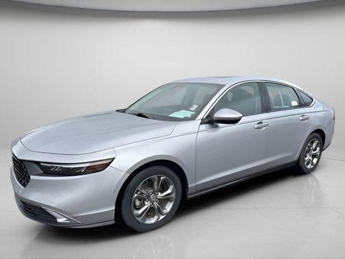 Solar Silver Metallic 2024 Honda Accord EX