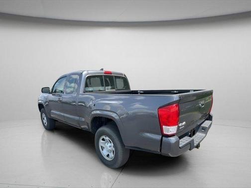2017 Toyota Tacoma SR