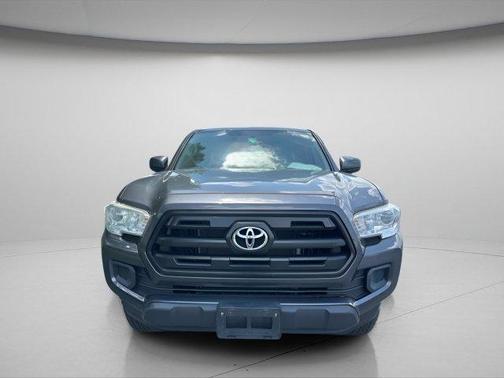 2017 Toyota Tacoma SR