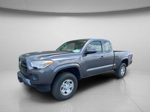2017 Toyota Tacoma SR
