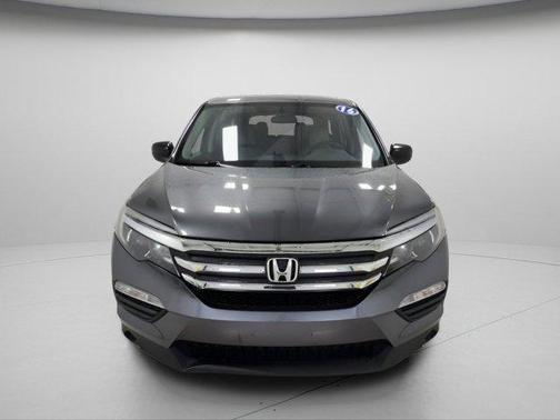 2016 Honda Pilot LX