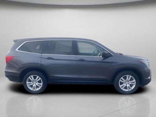 2016 Honda Pilot LX