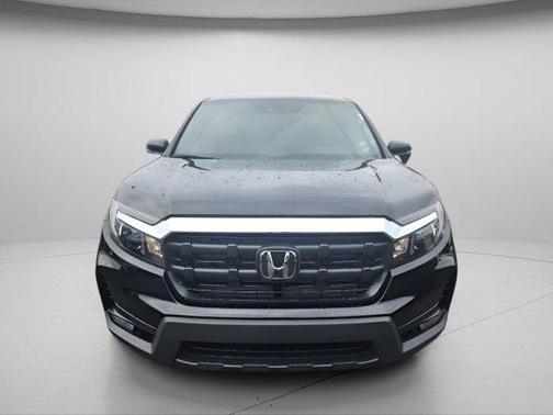 Crystal Black Pearl 2026 Honda Ridgeline RTL
