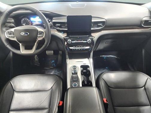 Carbonized Gray Metallic 2022 Ford Explorer Limited