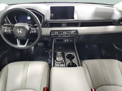 Platinum White Pearl 2025 Honda Pilot Touring 8-Passenger