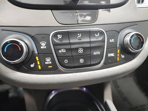 2020 Chevrolet Malibu FWD LT