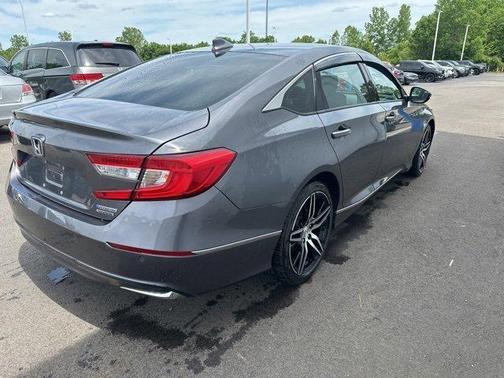 2022 Honda Accord Hybrid Touring