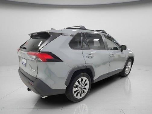 Lunar Rock 2019 Toyota RAV4 XLE Premium
