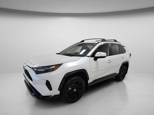 2023 Toyota RAV4 Hybrid SE