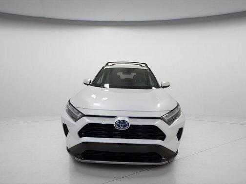 2023 Toyota RAV4 Hybrid SE