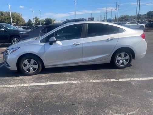 2017 Chevrolet Cruze LS