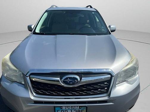 Ice Silver Metallic 2014 Subaru Forester 2.5i Limited