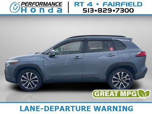 2023 Toyota Corolla Cross XLE