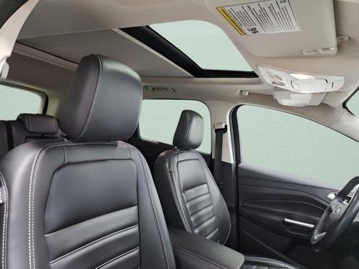 Agate Black Metallic 2019 Ford Escape SEL