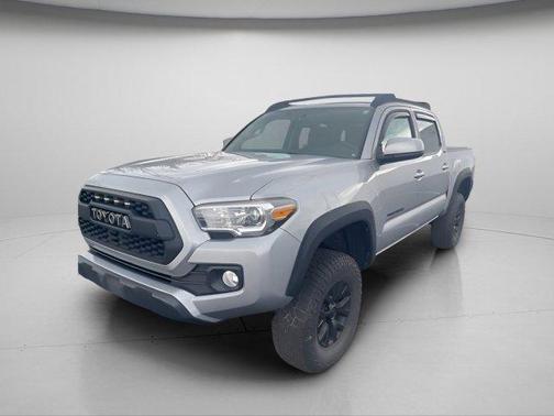 2016 Toyota Tacoma SR5