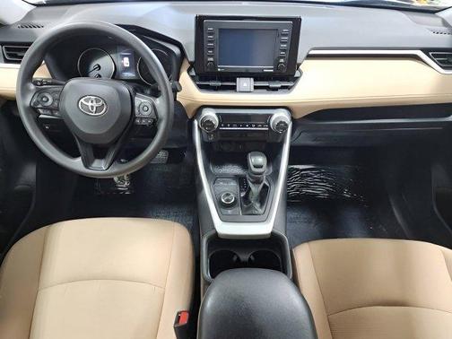 2021 Toyota RAV4 Hybrid LE