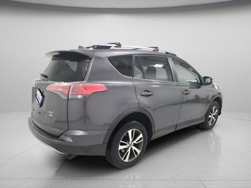 Magnetic Gray Metallic 2018 Toyota RAV4 XLE