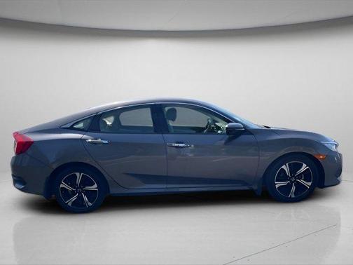 2018 Honda Civic Touring