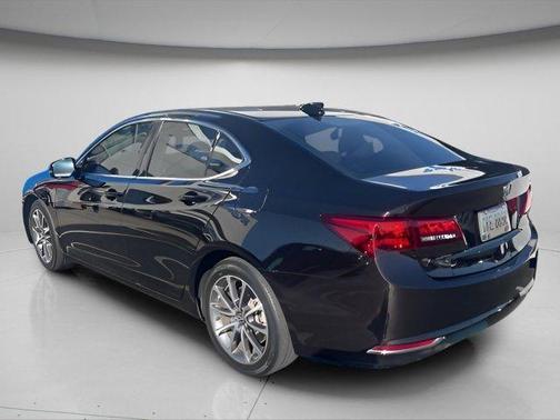 2017 Acura TLX w/Technology Package