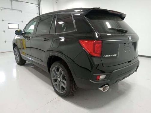 Crystal Black Pearl 2023 Honda Passport AWD EX-L