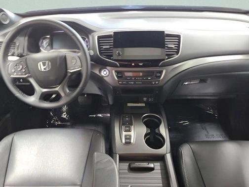 Crystal Black Pearl 2023 Honda Passport AWD EX-L