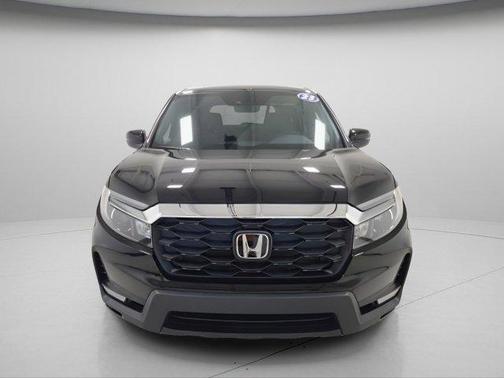 Crystal Black Pearl 2023 Honda Passport AWD EX-L