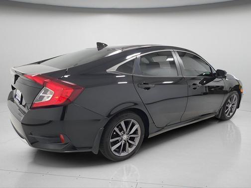 Crystal Black Pearl 2021 Honda Civic EX