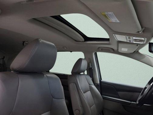 Modern Steel Metallic 2016 Honda Odyssey EX-L