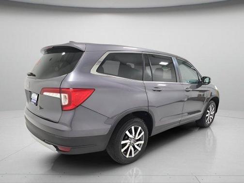 Modern Steel Metallic 2021 Honda Pilot 2WD EX-L