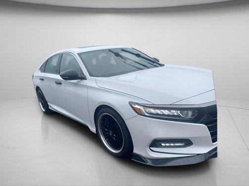 Platinum White Pearl 2019 Honda Accord Sport 2.0T
