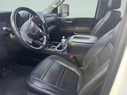 2022 GMC Sierra 2500 Denali