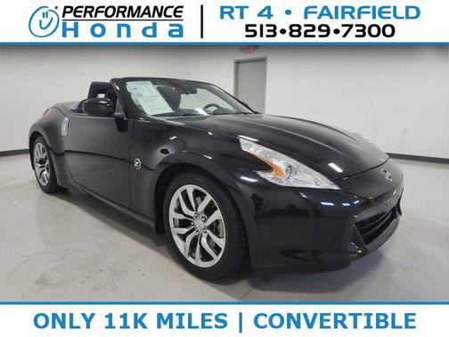 2010 Nissan 370Z Base