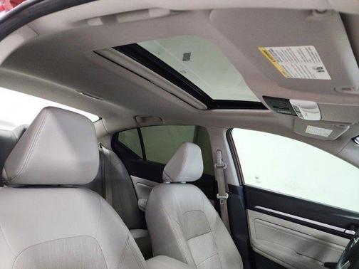 2019 Nissan Altima 2.5 Platinum