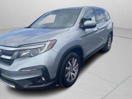 Lunar Silver Metallic 2019 Honda Pilot EX-L