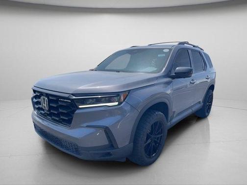 Modern Steel Metallic 2025 Honda Pilot Black Edition
