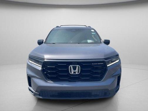 Modern Steel Metallic 2025 Honda Pilot Black Edition
