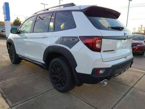 2022 Honda Passport AWD TrailSport