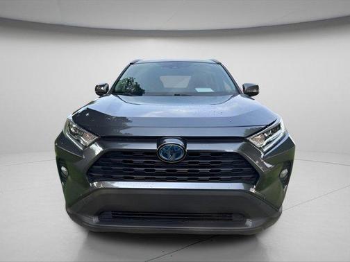 2019 Toyota RAV4 Hybrid XLE