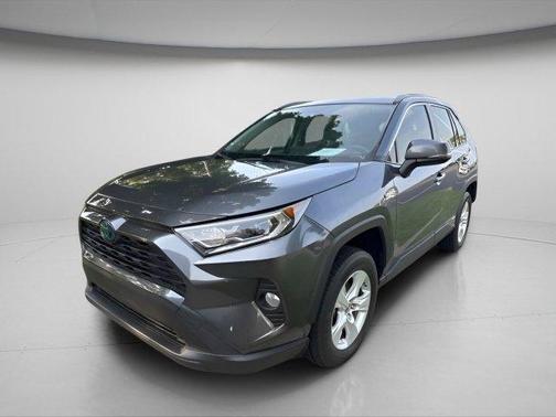 2019 Toyota RAV4 Hybrid XLE