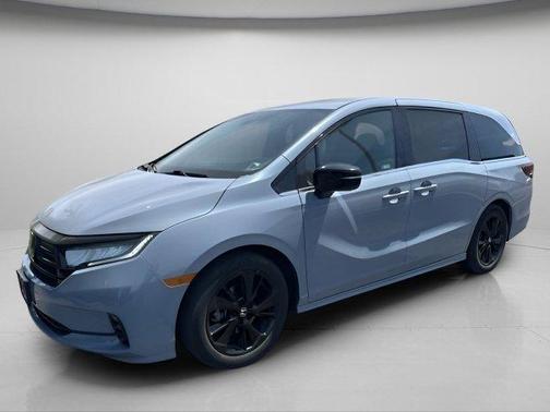 Sonic Gray Pearl 2023 Honda Odyssey Sport