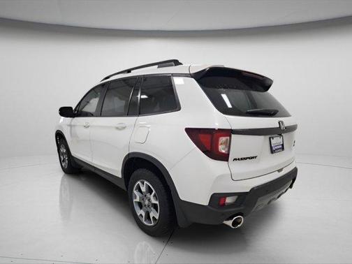 2023 Honda Passport AWD TrailSport