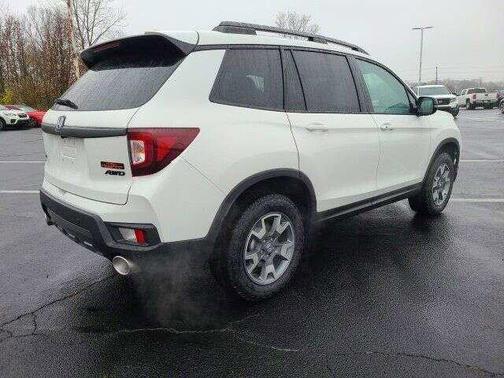 2023 Honda Passport AWD TrailSport