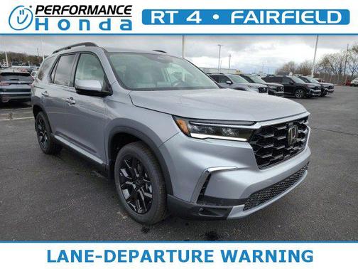 2025 Honda Pilot Touring 8-Passenger