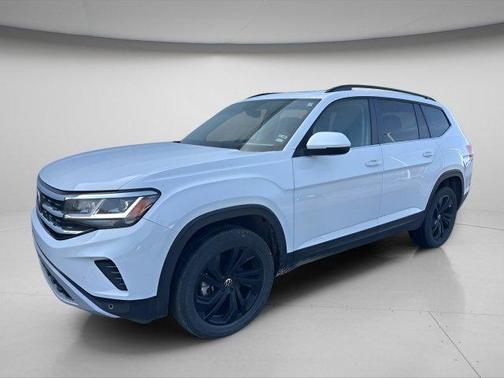 2022 Volkswagen Atlas 3.6L SE w/Technology