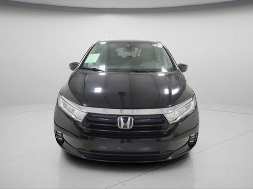Crystal Black Pearl 2021 Honda Odyssey EX-L