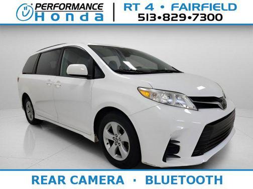 2020 Toyota Sienna LE