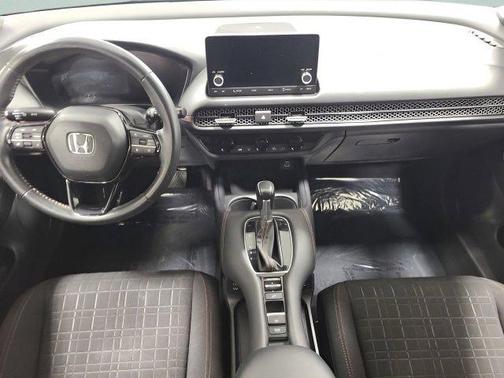 Crystal Black Pearl 2024 Honda HR-V Sport