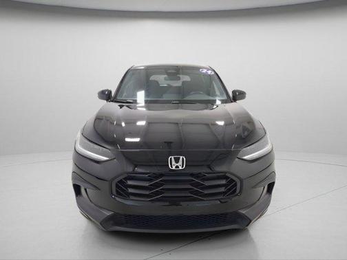 Crystal Black Pearl 2024 Honda HR-V Sport