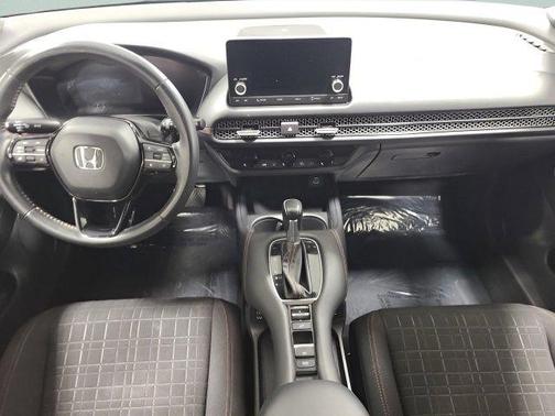 Crystal Black Pearl 2024 Honda HR-V Sport